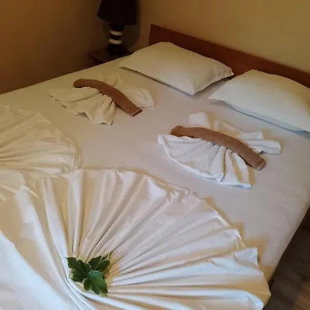 Апартамент Средна Гора Гр. Созопол Apartment *